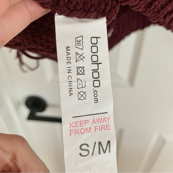 Boohoo Emma Maroon Distressed Chenille Jumper Sweater - Picture 9 of 10